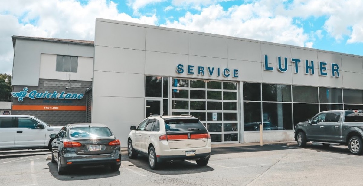 Quick Lane at Luther Ford Lincoln